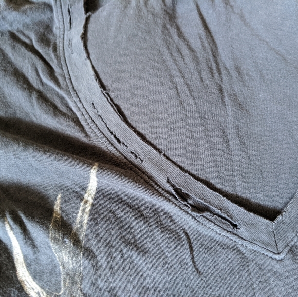 🦌 Wildfox Distressed Deer T-shirt EUC 🦌 - Picture 4 of 6